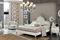 Белая итальянская спальня Le Muse 3 с серебром