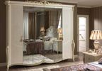 Шкаф 6 дверный белый классический распашной Тициано 297х73х260 на фигурных ножках с 4 зеркалами