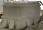 Пуфик Bellini прямоугольный мягкий со стеганым сиденьем в светлой ткани и с юбкой 50x45х48 Арт. 309/А