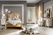 Детская спальня Bellini фабрики Casa +39  с золотой кроватью 100х200