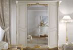 Белый распашной 4 дверный шкаф La Fenice laccato с 2 зеркалами и декоративной золотой резьбой внизу и над зеркалами L.229 x 75 H.229 Арт. 1315