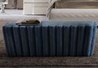 Мягкая фигурная прямоугольная банкетка Шанель Даланьезе в синей ткани 120x45х40 Артикул: CHLP001