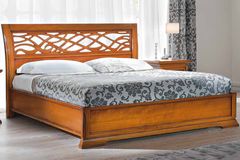 Кровать Bohemia Prama в отделке вишня с прямым резным изголовьем без или с резным изножьем 120х200, 160х200, 180х200